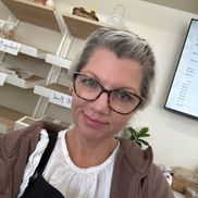Beth Gregory from Rebel Rise GF Bistro & Bakery