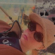 Samantha Holt from GeeLu's World