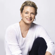 Kristin Hannah from Kristin