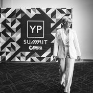 Tina Schwahn from Tina Faye Schwahn - Keynote Speaker