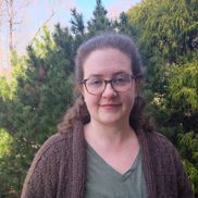 Molly Inzeo from Tangled Skein Bookkeeping
