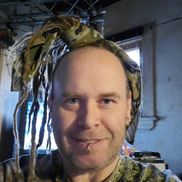 Kevin Scheuring from Knivhugga