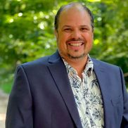 Dr. John Hoogeveen III from openlyLearning LLC