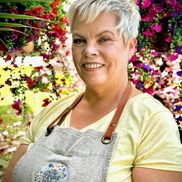 Kimberly Catherman from The Perfect Porch Decorating Services