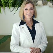 Volusia County Women Who Care
