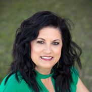 Nicole Faulconer from Nicole Faulconer Insurance / Midwest Regional Agency