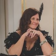 Dee Foster from Author Personal Assistant