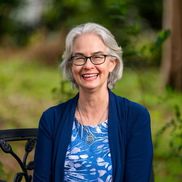 Robin Thomas from Living Well Connections, LLC