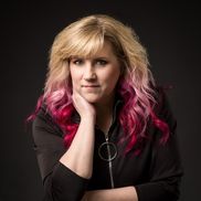 Wendy Babcock from International & TEDx Speaker, Author and founder of WHEN Stories™️