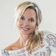 Traci Miles from Miles Real Estate-Century-21 Boling
