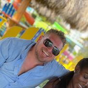 Nicholas Arvidson from ARVID&CO LLC