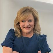 Lisa Novotny from Endeavor Business Brokers