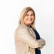 Hollie Whaley from K&H Coaching