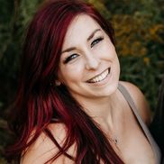 Veronica Schnare - Real Estate