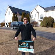 Ubaldo Torres from Robinhood Solar Group