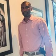 Jerron Dennis from So Flo Luxury Bookings