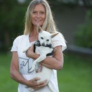 Billie Groom from Institute of Canine Psychotherapy