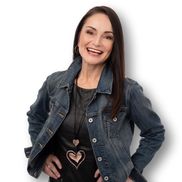 ADRYANNA MUNCORO from HUMAN ENERGY GROUP