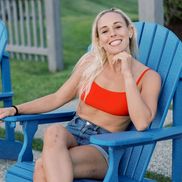 Eliza Miron from Health Coach & Yoga Teacher