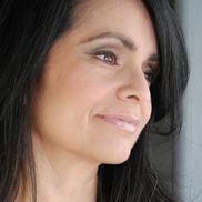 Carmen Milagro from DIVINA ~ A Wellness Company