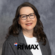 Alicia Kramer from Alicia Kramer, Realtor- RE/Max Lakeshore