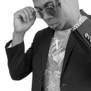 Robert McCullum from LuxuryLeads Media