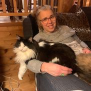 Leaha Argue from HiddenGemArtz Studio