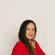 Lisa Trinidad from Desk On The Run, LLC