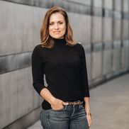 Somer Adams from Somer Adams - Lindsey & Associates, Inc.