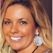 Monica Freitas from Mortgage Unity