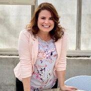 Paula Hays from White Giraffe Creative