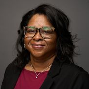 Yolanda Knox from ArayaSunshine Candle Company, LLC.