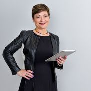 Donna S Cates from Money Matters Wealth Solutions