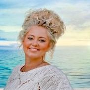 Stephany Scheinert from Stephany Scheinert Real Estate Co - Wellhouse Real Estate West