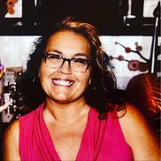 Lori Silva from Inner Visions Art Studio