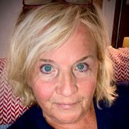 Lori Davidson from Pet Perennials