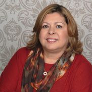 Yazmina Ruiz from Re/Max Select Group