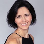 Rhonda Giarratana from Raise a Glass Weddings & Events