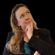 Gloria Ochoa from Glo411 - Digital Media Strategy Consultant & Certified Business Coach