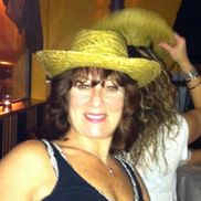 Lourdes Hilario from L&L CLEANING SERVICES