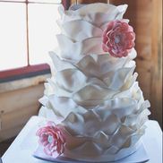 Kerri Slack from The Hudson Cake Studio