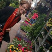 Gwen Moss from Moss Connections Reps: MOE'S HOME COLLECTION, SWAIM, ART & FRAME SOURCE