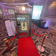 Ray Pena from Ray's Magic Mirror Photo Booth Rental Service