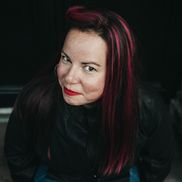 Lanessa Pierce from What to do in Southern Oregon