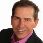 Stephen Goldberg from MemoriesFx Corporate Video Production Solutions