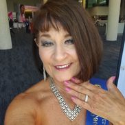 Gloria Walker from Gloria Walker