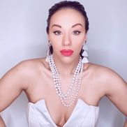 Samya Mohamed  from Samya Mohamed   @samyatakesover