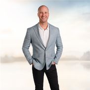 Sean Thomas from iDream Global Group - eXp Realty Canada