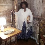 Patt Gunn from UNDERGROUND TOURS OF SAVANNAH, LLC.