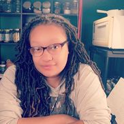 Shirlette Robinson from The Wandering Bohem